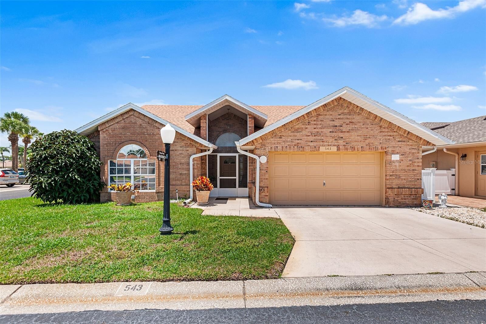 Property Photo: 543 Clubhill Dr FL 33844