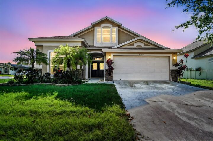 Property Photo: 34828 Prairie Ridge Way FL 33541