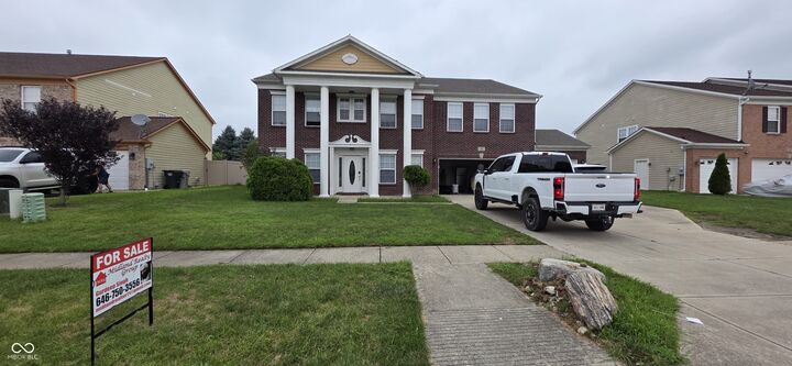 445 Heritage Drive  Greenwood IN 46143 photo