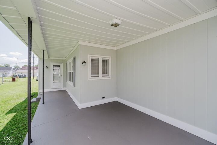 Property Photo: 1411 S J Street IN 46036