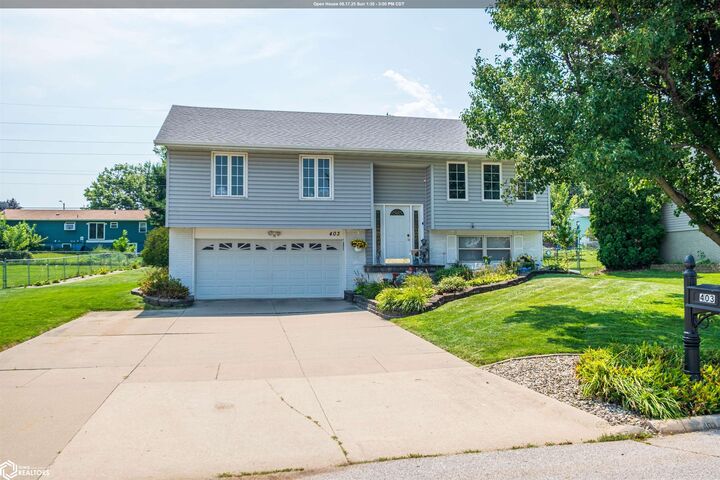 403 Thunderbird Drive  Marshalltown IA 50158 photo