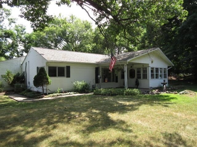 Property Photo:  305 Furlong Street  MI 48430 