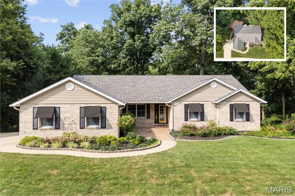 Property Photo: 1158 Windermere Run IL 62269