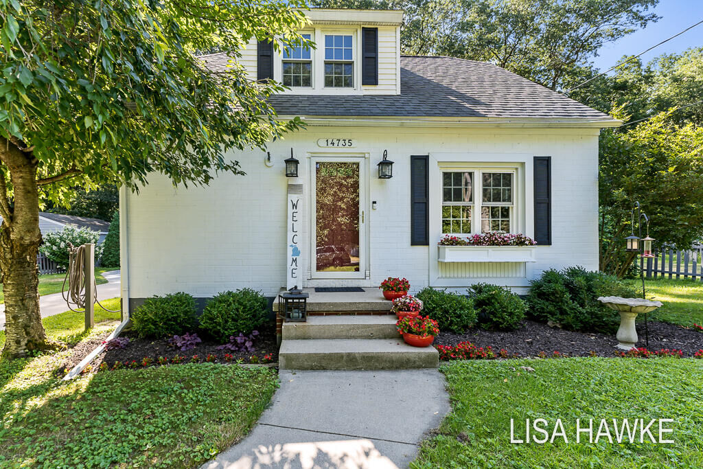 Property Photo:  14735 154th Avenue  MI 49417 