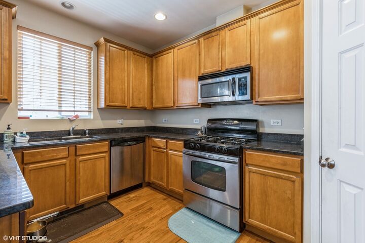Property Photo: 912 Neudearborn Lane IL 60563