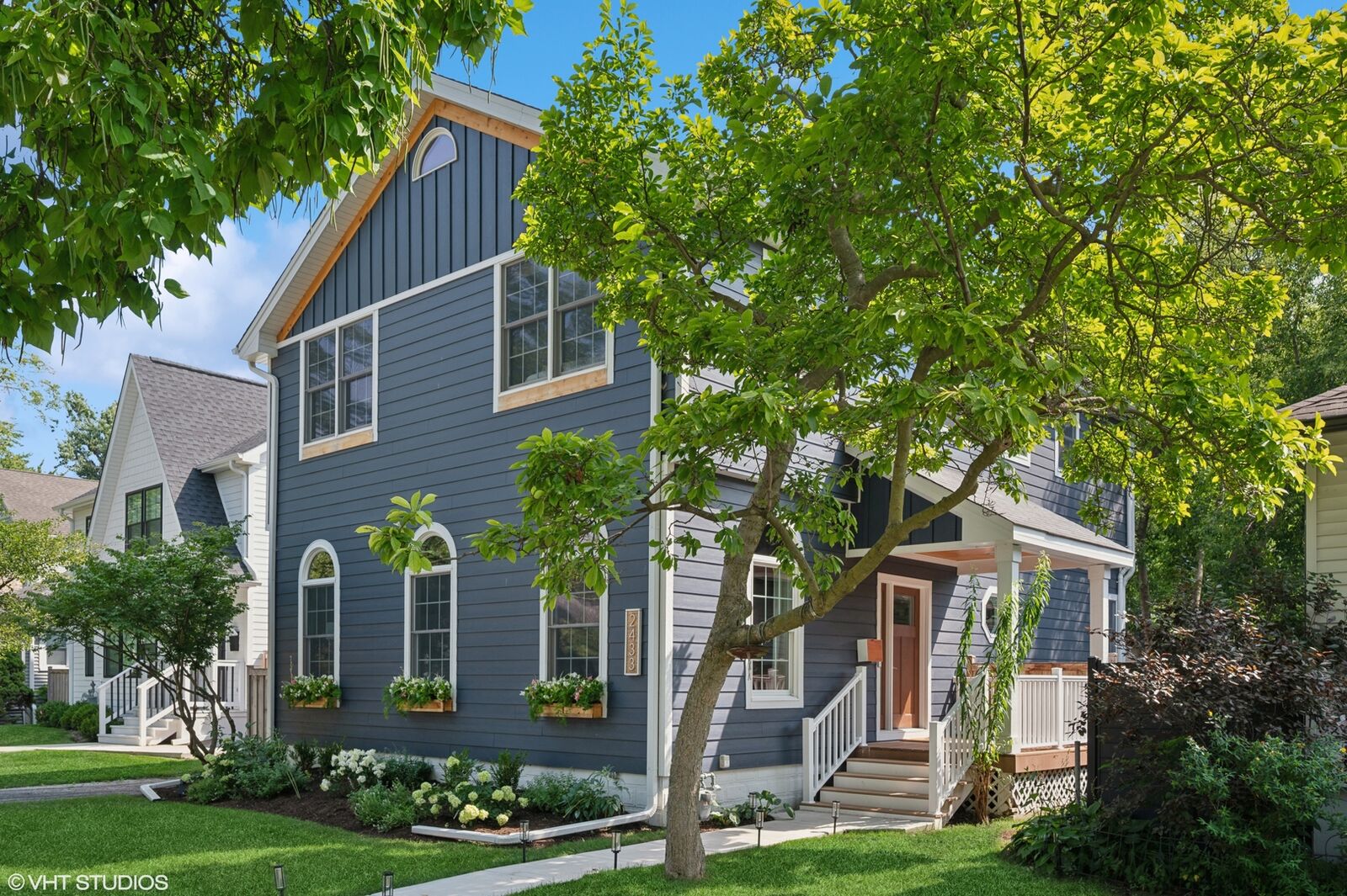 Property Photo: 2433 Cowper Avenue IL 60201