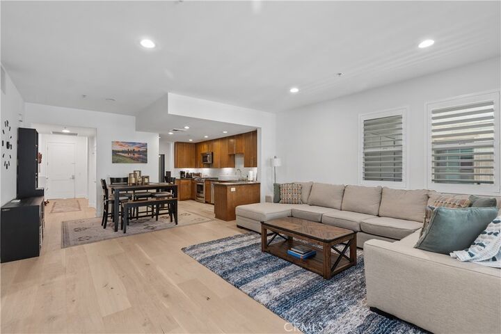 Property Photo: 300 E 4th Street 205 CA 90802