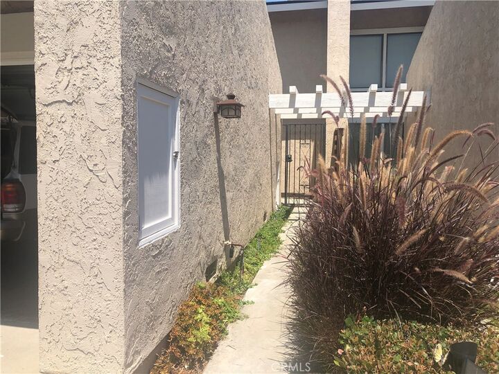 Property Photo:  18507 Pueblo Circle  CA 92646 