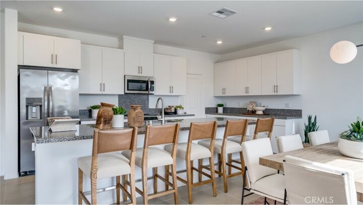 Property Photo:  309 Creekhollow Place  CA 92570 