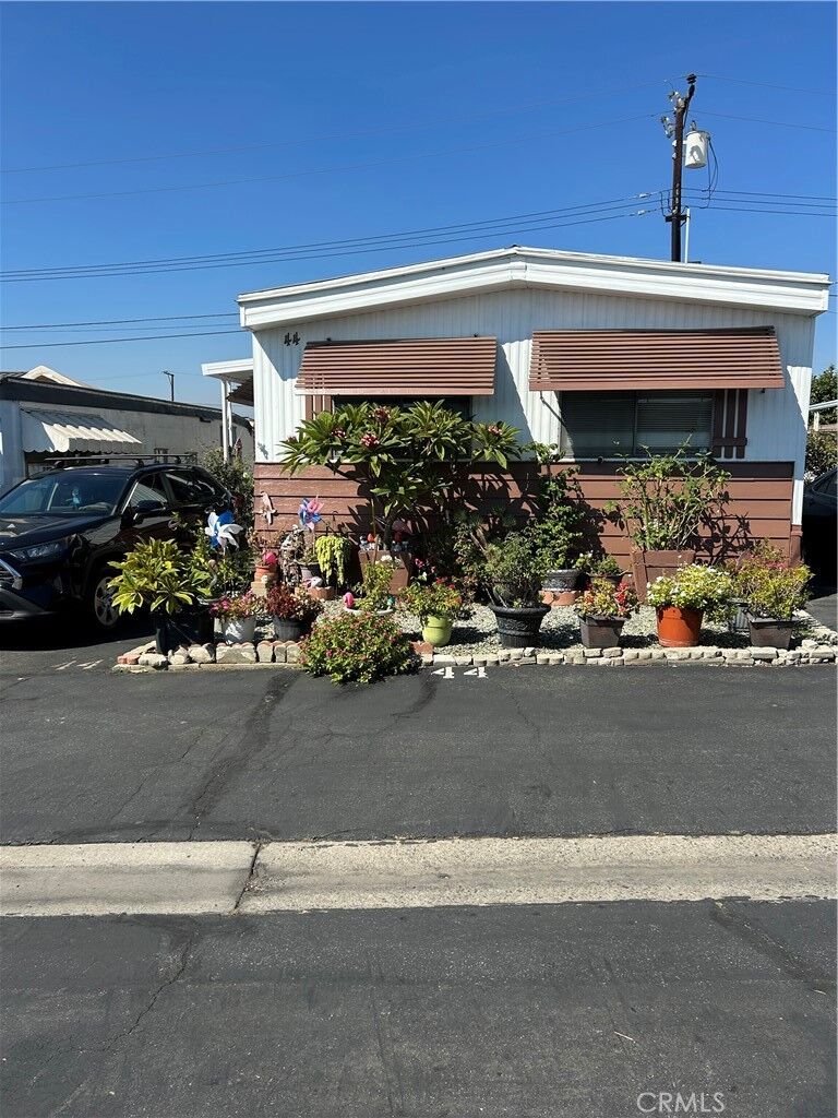 Property Photo: 630 S Maple Avenue S 44 CA 90640