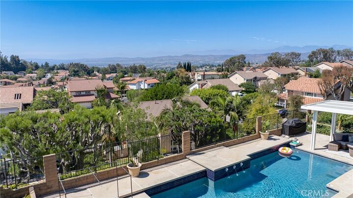 6691 E Smokewood Circle  Anaheim CA 92807 photo
