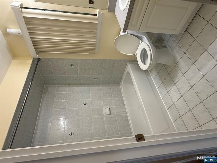 Property Photo:  191 Kearny Avenue 1  NJ 07032 