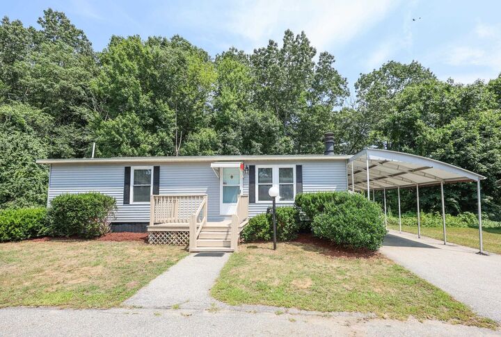 Property Photo: 45 Rachael Circle NH 03045