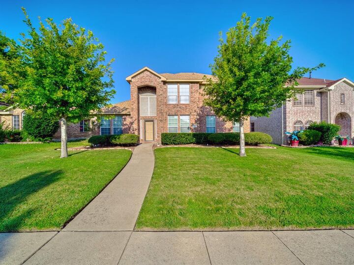 1139 Hampshire Lane  Cedar Hill TX 75104 photo
