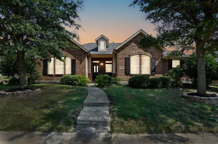 Photo de la propriété: 629 Azalea Drive TX 75154