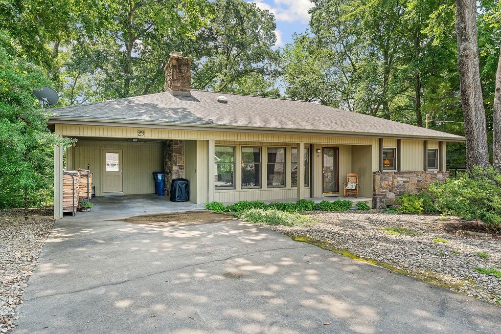 Property Photo: 29 Penzance Drive AR 72714