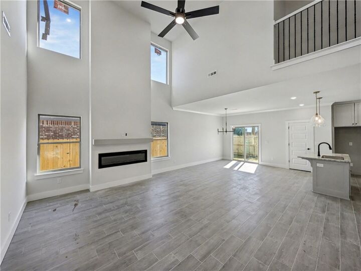 Property Photo: 6905 SW Basswood Avenue AR 72713