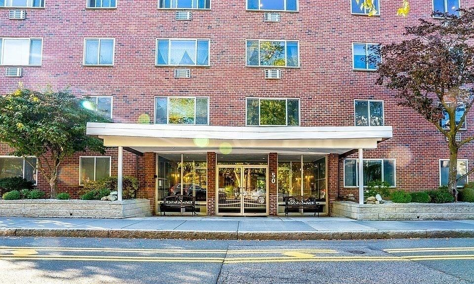Property Photo:  50 Green Street 214  MA 02446 