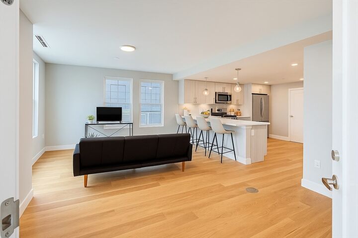 Property Photo:  98 Prescott St 1C  MA 02128 