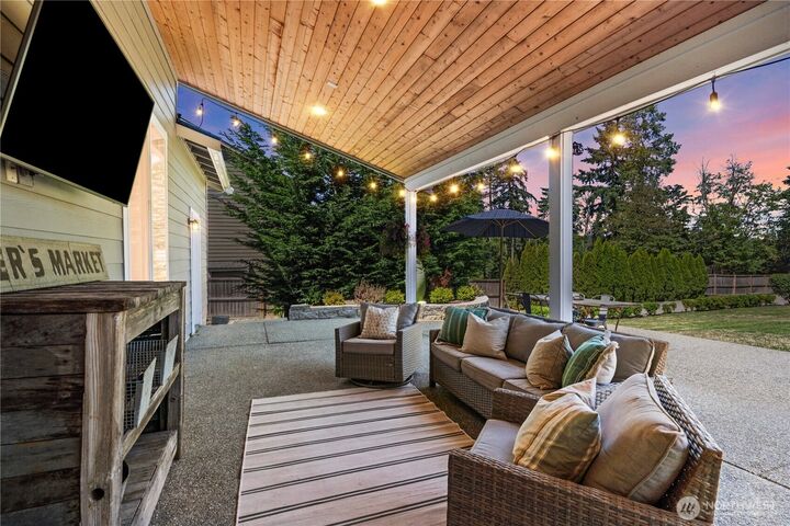 Property Photo:  7115  126th Street E  WA 98373