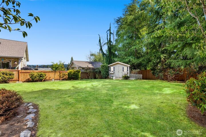 Property Photo: 1406 Everette Lane WA 98249