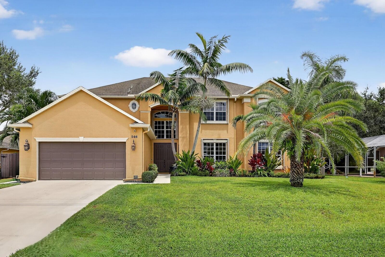 Property Photo: 546 SE Nome Drive FL 34984