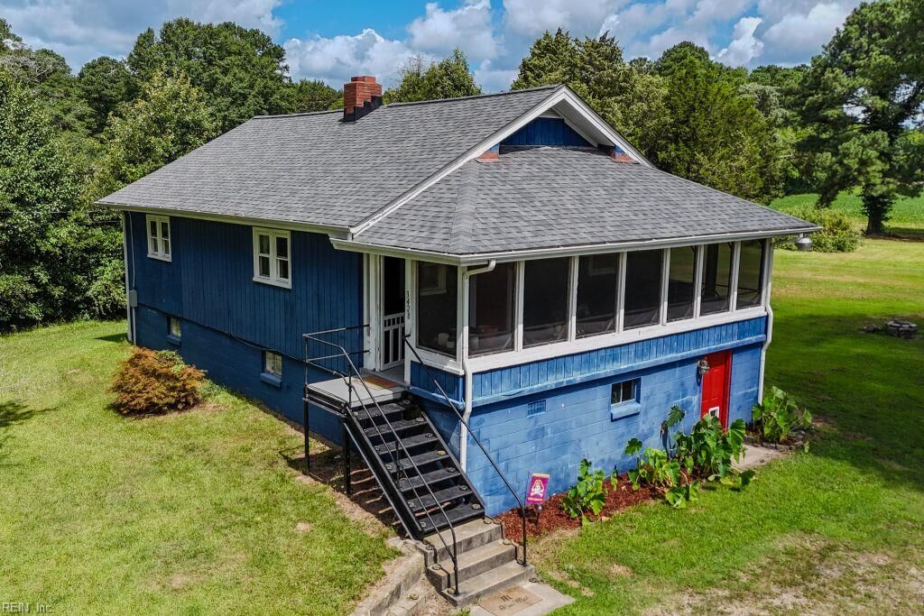 Property Photo:  3428 Douglas Rd  VA 23322 