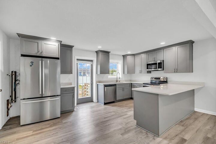 Property Photo: 9289 Gates Rd VA 23437