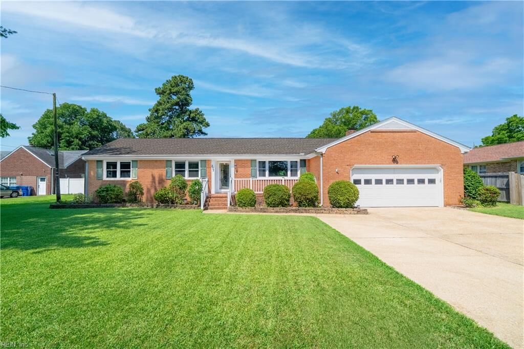 Property Photo:  257 Overland Rd  VA 23462 