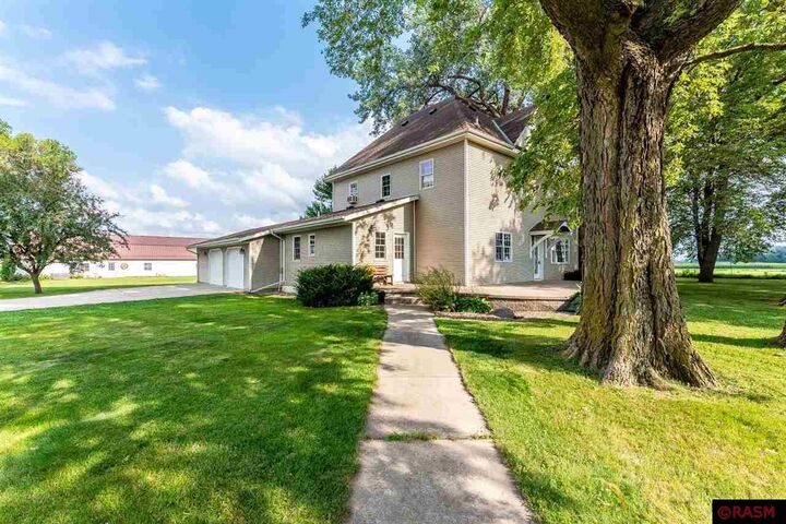 Property Photo: 34905 641st Avenue MN 55335