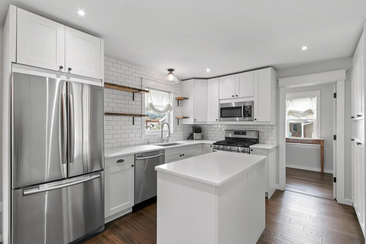 Property Photo: 3091 Creek Side Way WI 53528