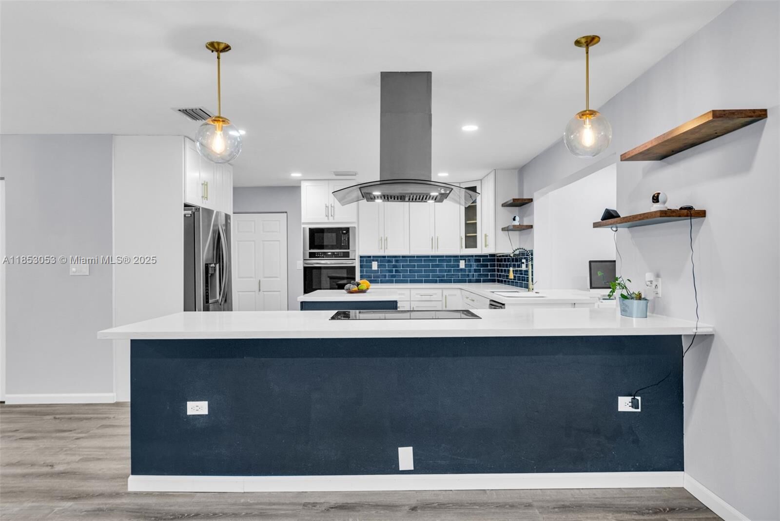 Property Photo:  851 SW 49th Ter  FL 33068 