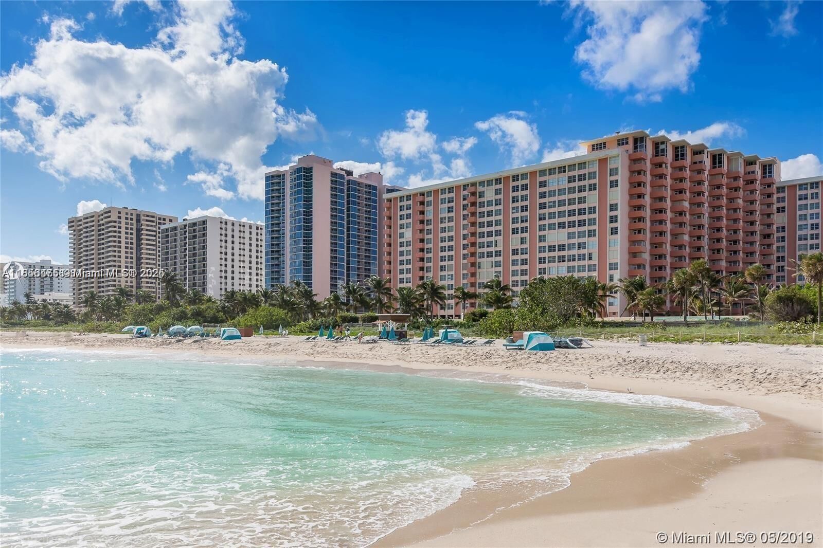 Property Photo: 2899 Collins Ave 1420 FL 33140