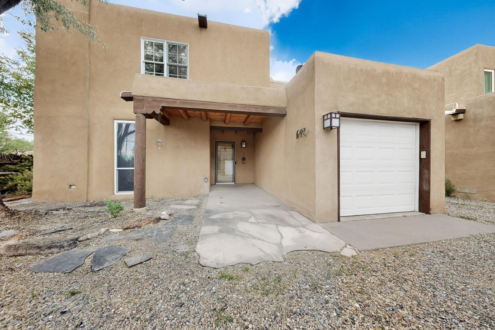Property Photo: 640 Alto NM 87501