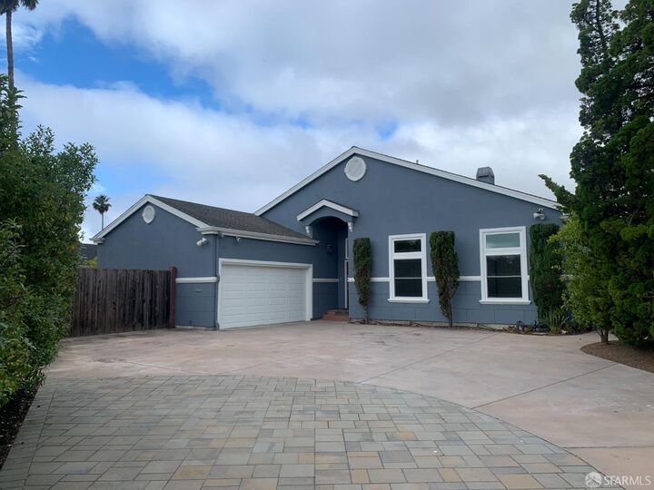 Property Photo: 292 Sandpiper Court CA 94404