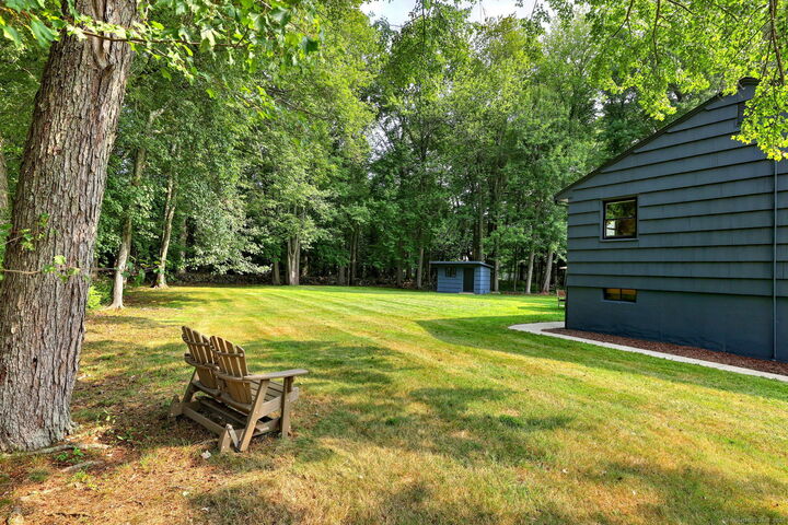 Property Photo:  136 Cummings Drive  CT 06477 