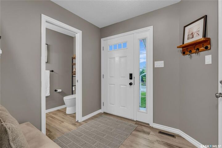 Property Photo: 404 Snead Crescent SK S0K 4S1
