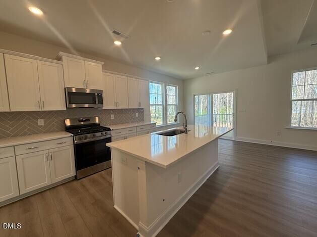 Property Photo: 400 Shelby Meadow Lane NC 27501