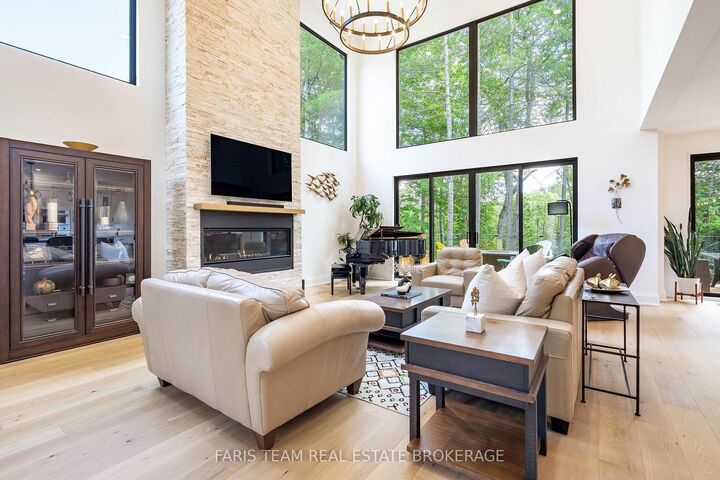 183 Woodland Drive  Wasaga Beach ON L9Z 2V4 photo