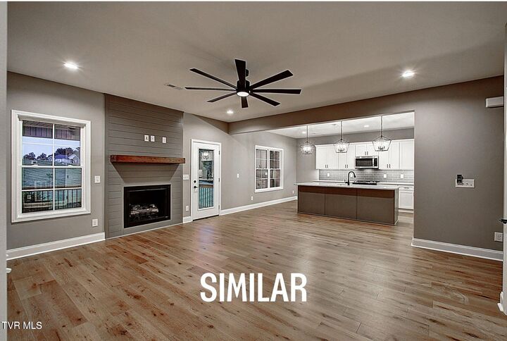 Property Photo: 14 Glaze Farm Way TN 37615