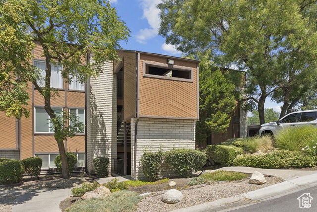 Property Photo:  2430 S Elizabeth St E 5  UT 84106 