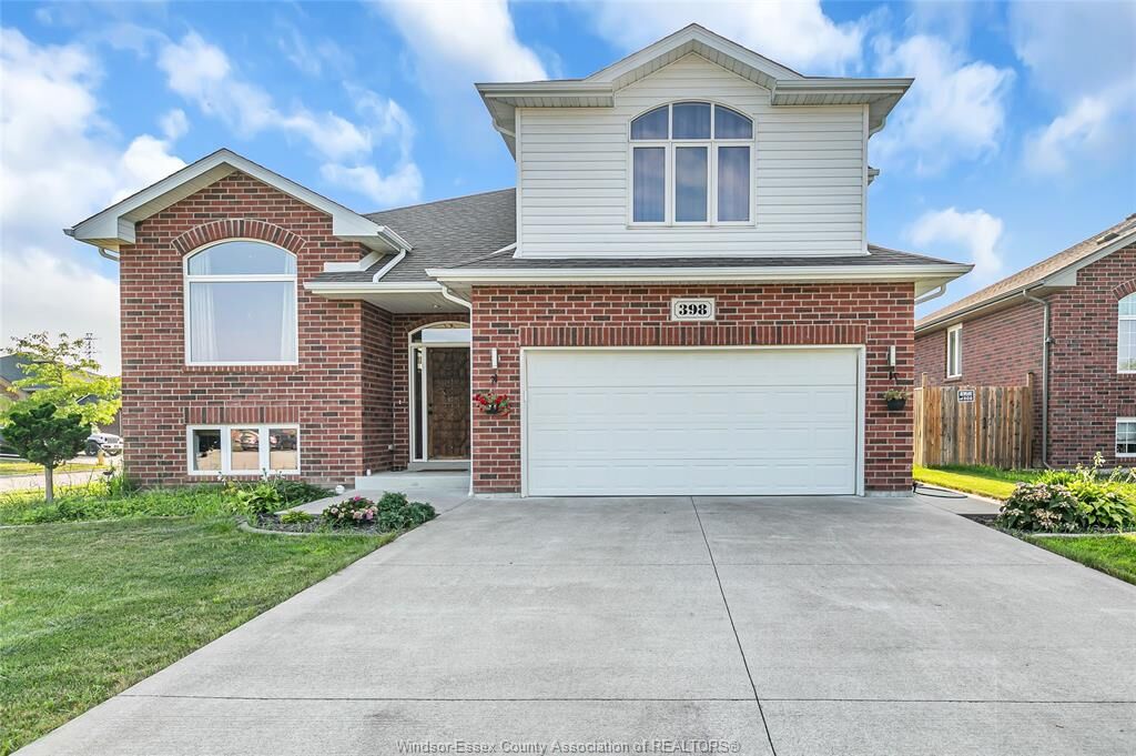 Photo de la propriété: 398 Poplar Drive ON N0R 1A0