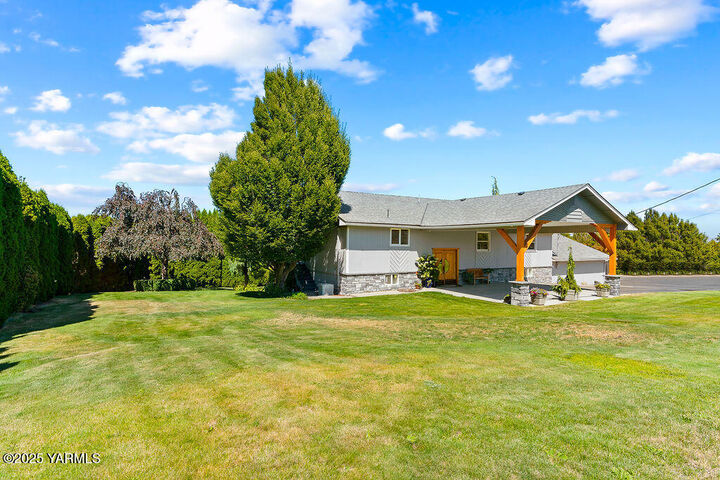 12309 Douglas Rd  Yakima WA 98908 photo