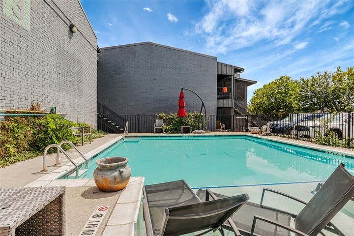 Property Photo:  909 Reinli Street 213  TX 78751 