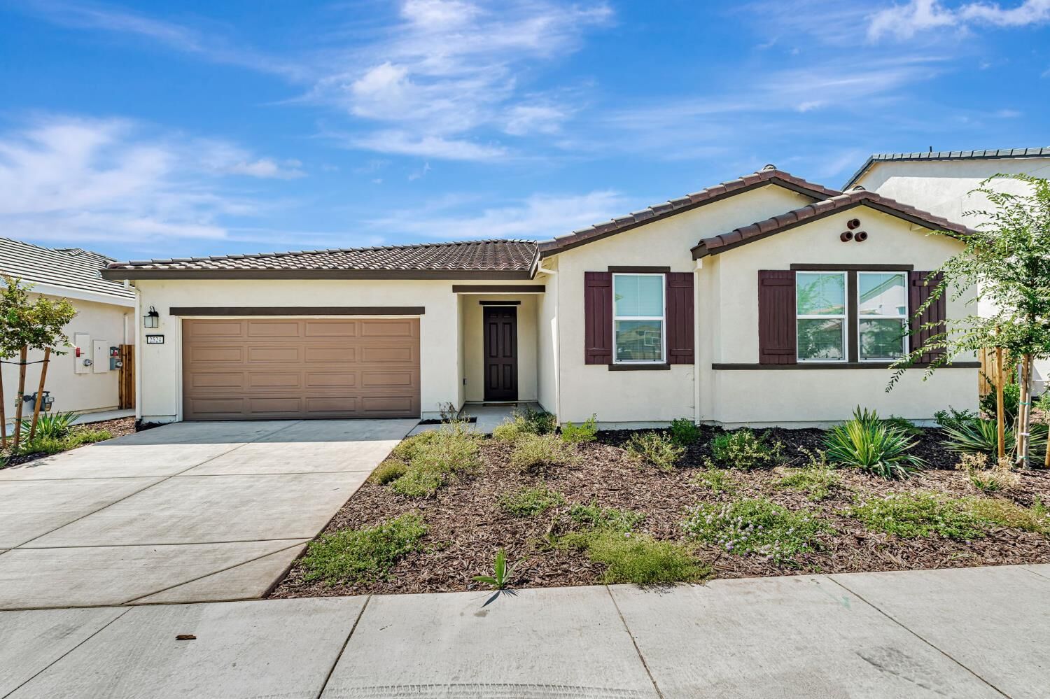 Property Photo: 2524 Grove Street CA 95242