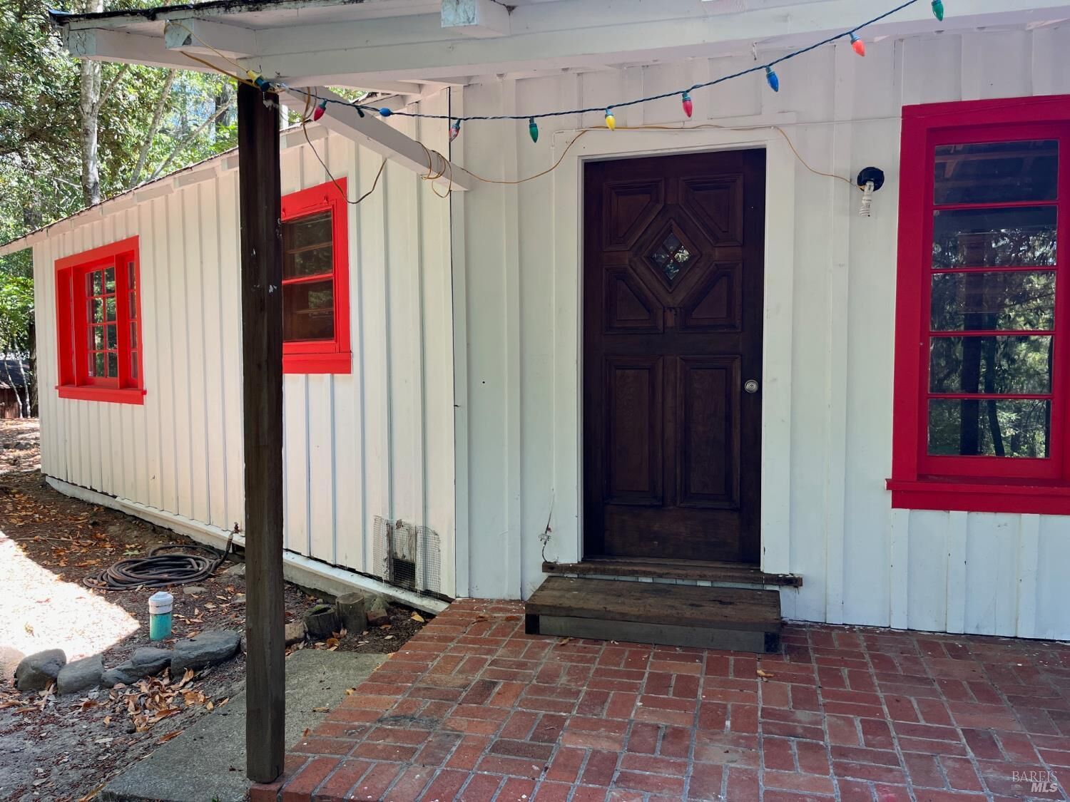 Property Photo:  16330 16346 Wright Drive  CA 95446 