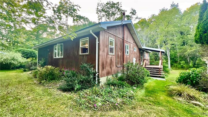 Property Photo:  4762 Fay Hollow Road  NY 14741 