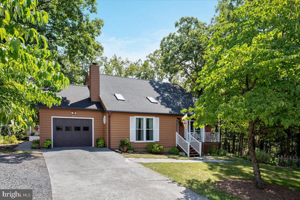 Property Photo:  123 Julee Drive  VA 22602 
