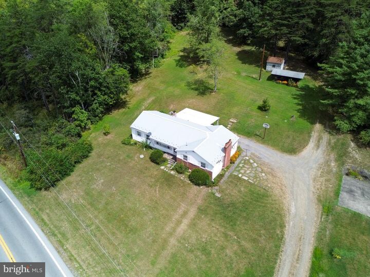 Property Photo:  5959 Raystown Road  PA 16650 