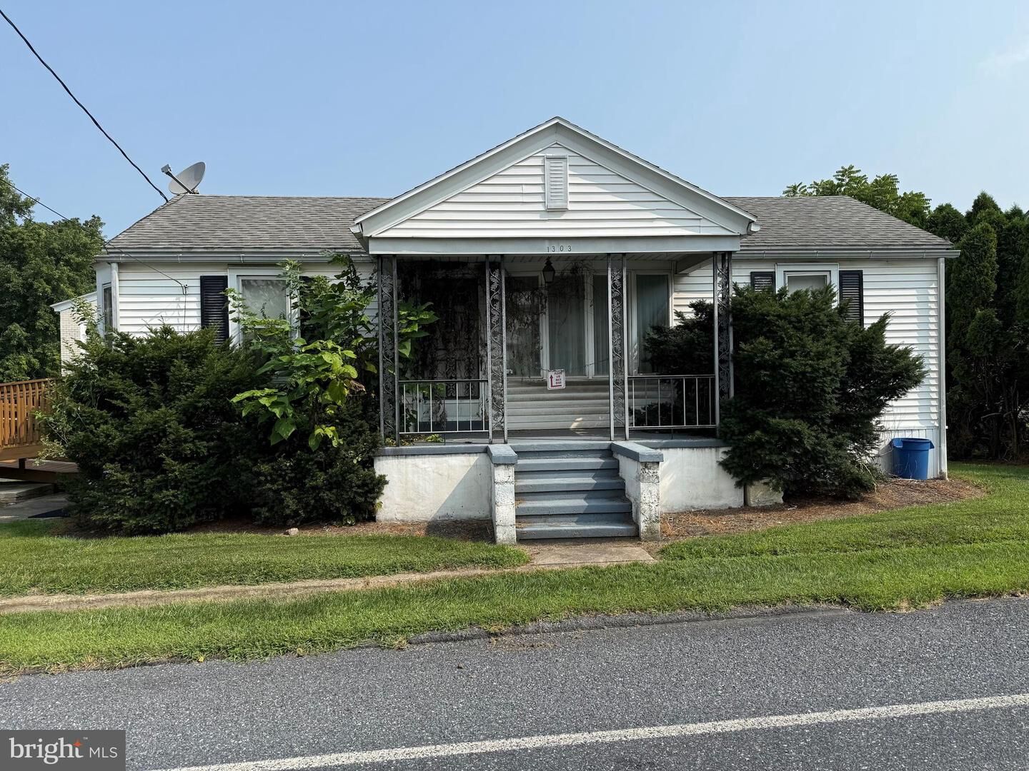 Property Photo: 1303 Mt Laurel Road PA 19560